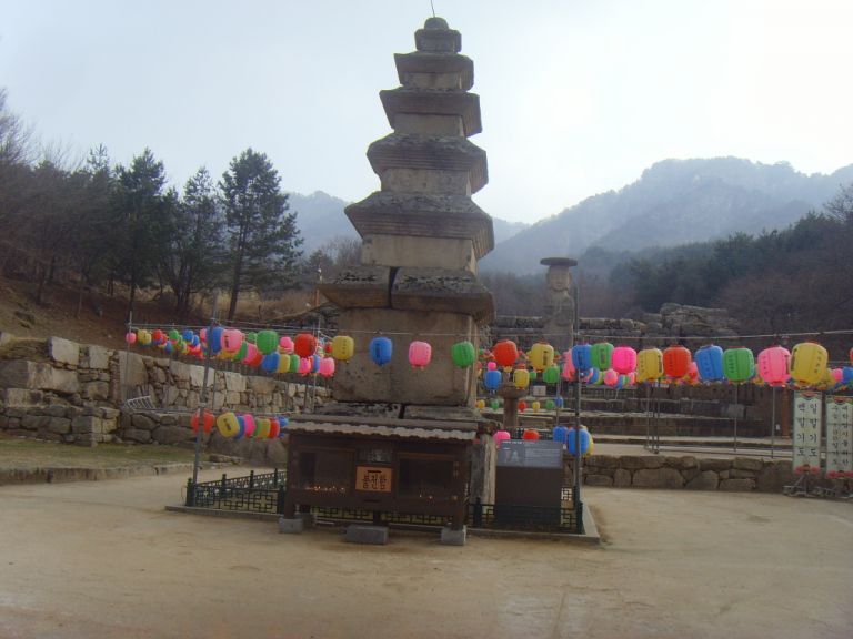 충주미륵리사지 800*1290